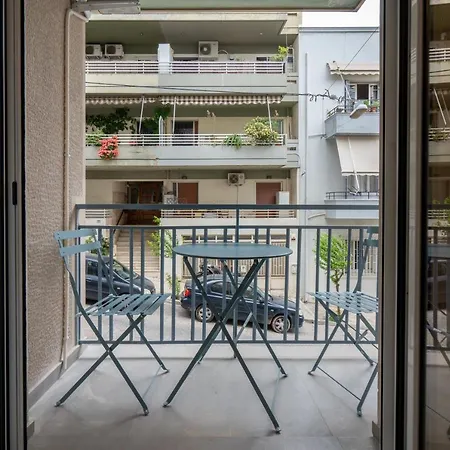 Apartment Kallimarmaro Ground