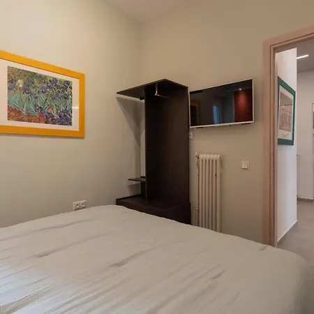 Kallimarmaro Ground Apartment